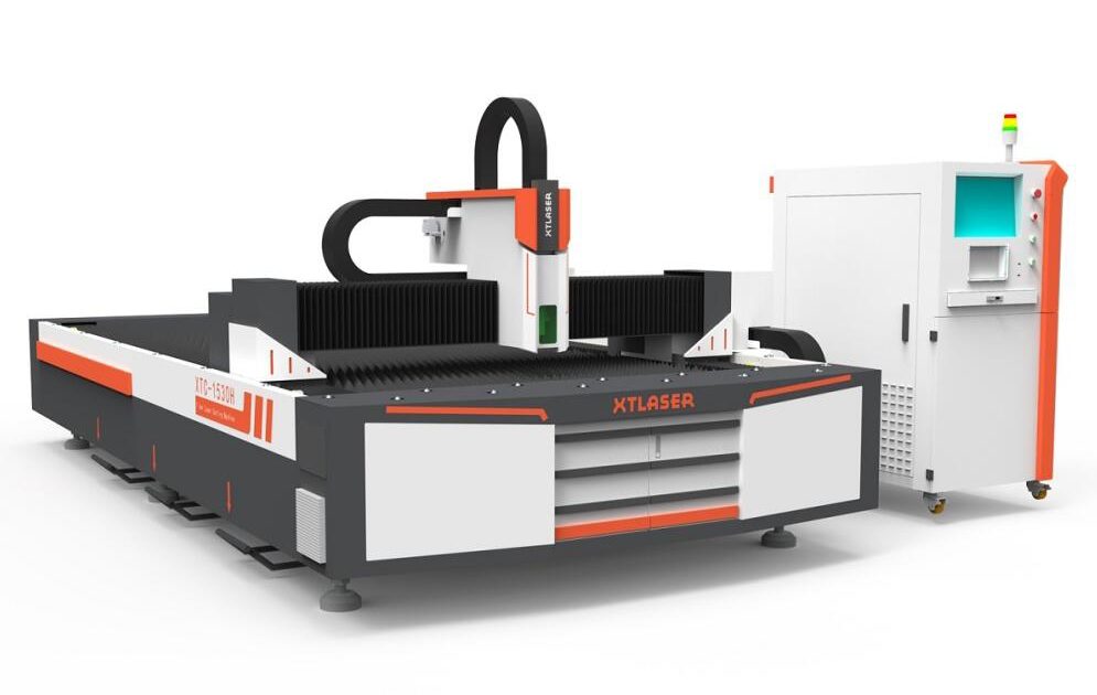 Fiber laser cutting machine