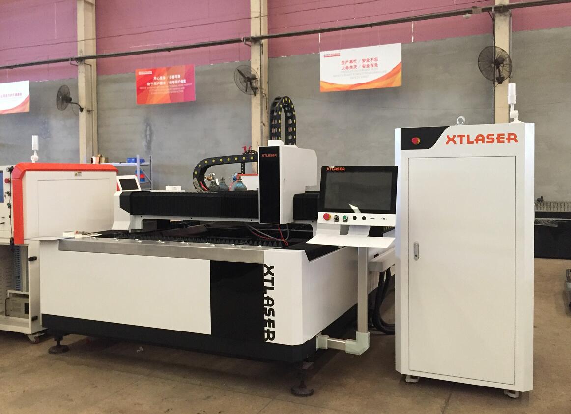 cnc fiber laser cutting machine