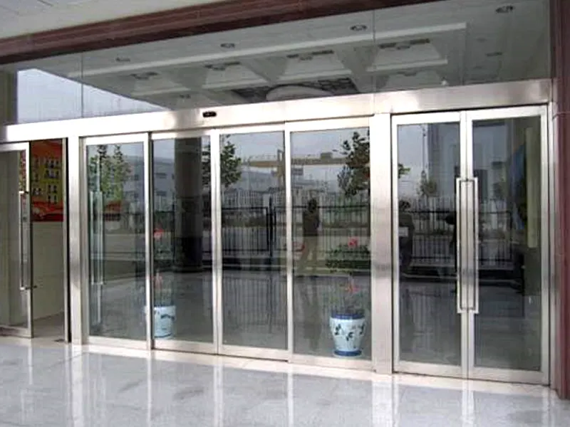 Procesado puertas metálicas
